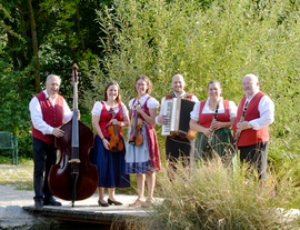 Banner wurde wegen CORONA abgesagt - Volkstanz