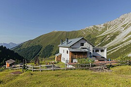Banner Gebirgswanderung in den östl. Stubaier Alpen (Tag 1)