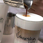 Logo Holunderhof-Café geöffnet