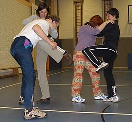 Banner 5-Selbstverteidigungskurs für Frauen ab 12 Jahren